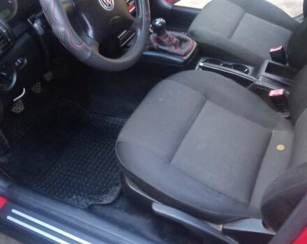 Красный Фольксваген Пассат, объемом двигателя 1.6 л и пробегом 260 тыс. км за 5000 $, фото 7 на Automoto.ua