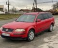 Красный Фольксваген Пассат, объемом двигателя 1.9 л и пробегом 300 тыс. км за 2850 $, фото 2 на Automoto.ua