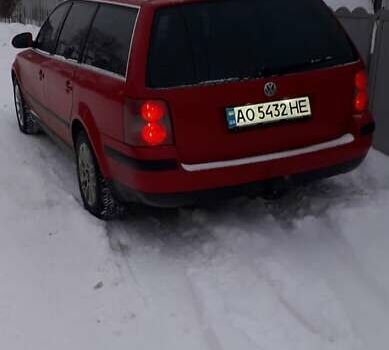 Червоний Фольксваген Пассат, об'ємом двигуна 2 л та пробігом 280 тис. км за 5300 $, фото 1 на Automoto.ua