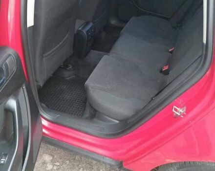 Красный Фольксваген Пассат, объемом двигателя 2 л и пробегом 314 тыс. км за 5300 $, фото 15 на Automoto.ua