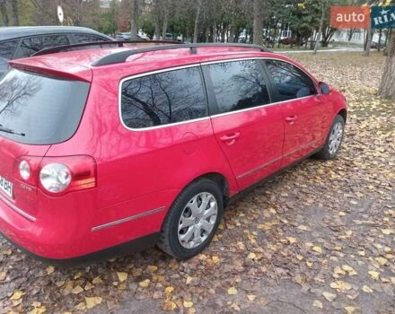 Красный Фольксваген Пассат, объемом двигателя 2 л и пробегом 314 тыс. км за 5300 $, фото 4 на Automoto.ua