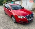 Красный Фольксваген Пассат, объемом двигателя 1.97 л и пробегом 320 тыс. км за 5999 $, фото 1 на Automoto.ua