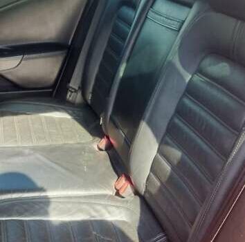 Красный Фольксваген Пассат, объемом двигателя 1.97 л и пробегом 250 тыс. км за 6800 $, фото 5 на Automoto.ua