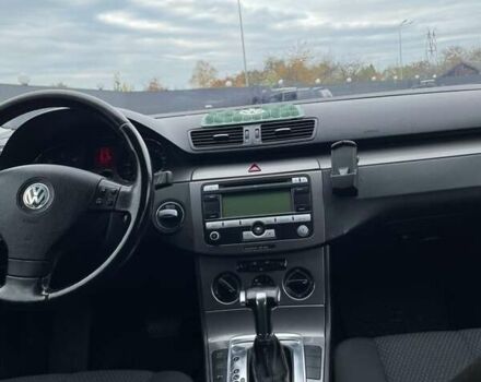Красный Фольксваген Пассат, объемом двигателя 1.97 л и пробегом 235 тыс. км за 7200 $, фото 6 на Automoto.ua
