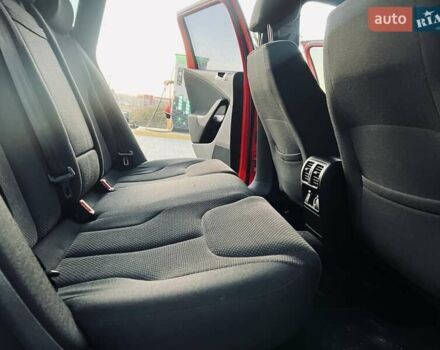 Красный Фольксваген Пассат, объемом двигателя 0 л и пробегом 235 тыс. км за 4999 $, фото 15 на Automoto.ua