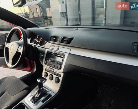 Красный Фольксваген Пассат, объемом двигателя 0 л и пробегом 235 тыс. км за 4999 $, фото 14 на Automoto.ua