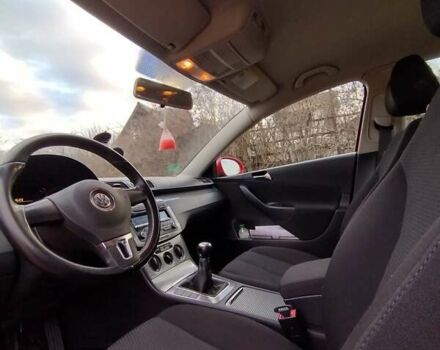 Червоний Фольксваген Пассат, об'ємом двигуна 1.4 л та пробігом 226 тис. км за 5500 $, фото 17 на Automoto.ua