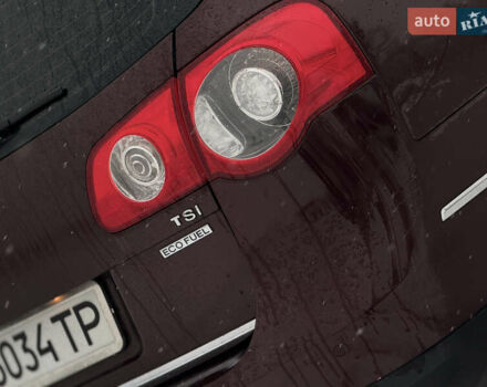 Червоний Фольксваген Пассат, об'ємом двигуна 1.4 л та пробігом 294 тис. км за 6550 $, фото 14 на Automoto.ua