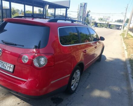 Красный Фольксваген Пассат, объемом двигателя 1.6 л и пробегом 311 тыс. км за 6200 $, фото 2 на Automoto.ua