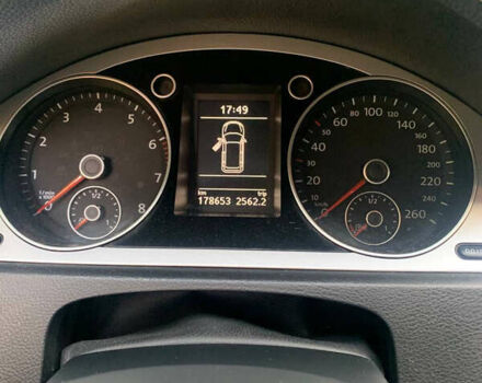 Красный Фольксваген Пассат, объемом двигателя 1.4 л и пробегом 181 тыс. км за 7200 $, фото 4 на Automoto.ua