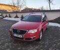 Красный Фольксваген Пассат, объемом двигателя 1.98 л и пробегом 450 тыс. км за 5700 $, фото 1 на Automoto.ua