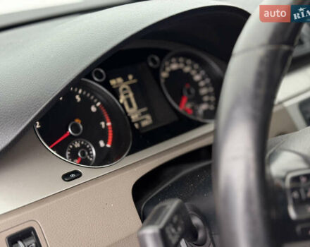 Червоний Фольксваген Пассат, об'ємом двигуна 1.4 л та пробігом 294 тис. км за 6550 $, фото 19 на Automoto.ua