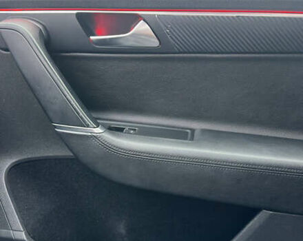 Красный Фольксваген Пассат, объемом двигателя 1.97 л и пробегом 209 тыс. км за 11900 $, фото 34 на Automoto.ua