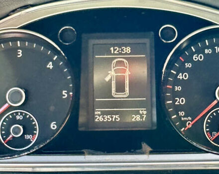 Красный Фольксваген Пассат, объемом двигателя 1.6 л и пробегом 265 тыс. км за 9200 $, фото 28 на Automoto.ua