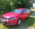 Красный Фольксваген Пассат, объемом двигателя 1.6 л и пробегом 272 тыс. км за 7800 $, фото 1 на Automoto.ua