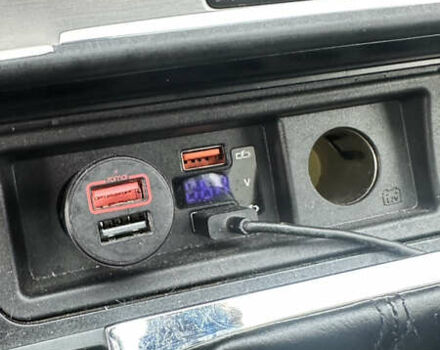 Красный Фольксваген Пассат, объемом двигателя 1.97 л и пробегом 209 тыс. км за 11900 $, фото 31 на Automoto.ua