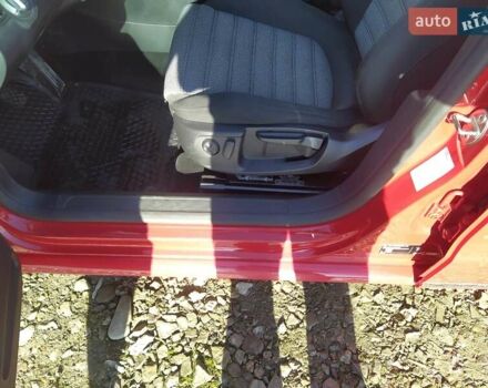 Червоний Фольксваген Пассат, об'ємом двигуна 2 л та пробігом 280 тис. км за 11300 $, фото 6 на Automoto.ua