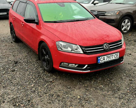 Красный Фольксваген Пассат, объемом двигателя 1.97 л и пробегом 209 тыс. км за 11900 $, фото 9 на Automoto.ua