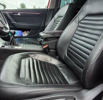 Червоний Фольксваген Пассат, об'ємом двигуна 1.97 л та пробігом 207 тис. км за 12000 $, фото 23 на Automoto.ua