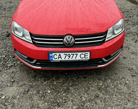 Красный Фольксваген Пассат, объемом двигателя 1.97 л и пробегом 209 тыс. км за 11900 $, фото 11 на Automoto.ua