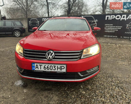 Красный Фольксваген Пассат, объемом двигателя 1.39 л и пробегом 275 тыс. км за 7200 $, фото 16 на Automoto.ua
