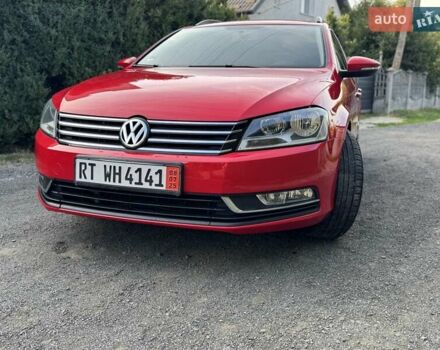 Красный Фольксваген Пассат, объемом двигателя 2 л и пробегом 205 тыс. км за 9450 $, фото 9 на Automoto.ua