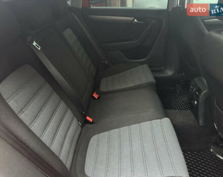 Красный Фольксваген Пассат, объемом двигателя 1.4 л и пробегом 274 тыс. км за 7450 $, фото 41 на Automoto.ua