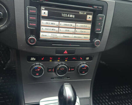 Красный Фольксваген Пассат, объемом двигателя 1.4 л и пробегом 274 тыс. км за 7450 $, фото 25 на Automoto.ua