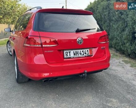 Красный Фольксваген Пассат, объемом двигателя 2 л и пробегом 205 тыс. км за 9450 $, фото 4 на Automoto.ua