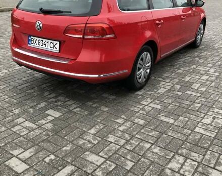 Красный Фольксваген Пассат, объемом двигателя 1.6 л и пробегом 211 тыс. км за 10500 $, фото 2 на Automoto.ua