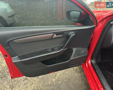 Красный Фольксваген Пассат, объемом двигателя 1.4 л и пробегом 274 тыс. км за 7450 $, фото 18 на Automoto.ua