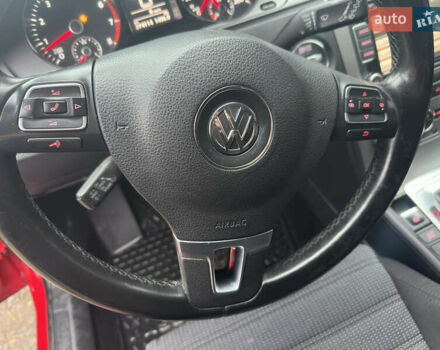 Красный Фольксваген Пассат, объемом двигателя 1.39 л и пробегом 275 тыс. км за 7200 $, фото 24 на Automoto.ua