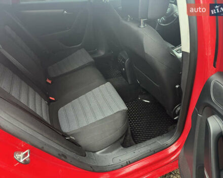 Красный Фольксваген Пассат, объемом двигателя 1.4 л и пробегом 274 тыс. км за 7450 $, фото 40 на Automoto.ua