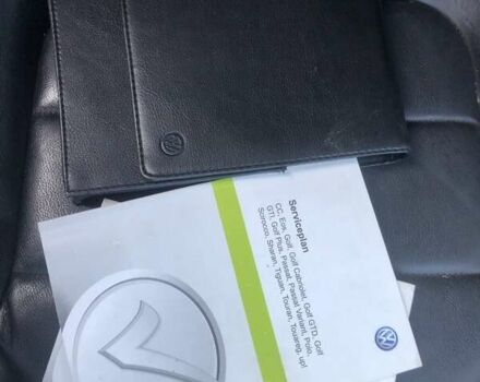 Червоний Фольксваген Пассат, об'ємом двигуна 2 л та пробігом 321 тис. км за 8900 $, фото 21 на Automoto.ua