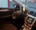 Красный Фольксваген Пассат, объемом двигателя 2 л и пробегом 275 тыс. км за 8555 $, фото 16 на Automoto.ua