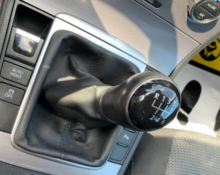 Красный Фольксваген Пассат, объемом двигателя 2 л и пробегом 327 тыс. км за 11550 $, фото 11 на Automoto.ua