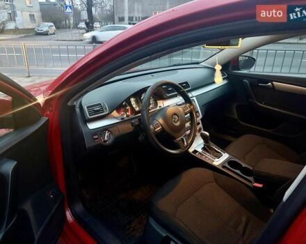 Красный Фольксваген Пассат, объемом двигателя 2 л и пробегом 275 тыс. км за 8555 $, фото 11 на Automoto.ua