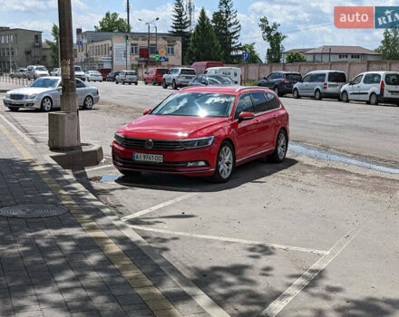 Красный Фольксваген Пассат, объемом двигателя 1.97 л и пробегом 280 тыс. км за 16800 $, фото 2 на Automoto.ua