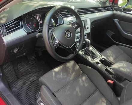 Червоний Фольксваген Пассат, об'ємом двигуна 2 л та пробігом 270 тис. км за 14200 $, фото 6 на Automoto.ua