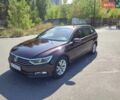 Красный Фольксваген Пассат, объемом двигателя 1.97 л и пробегом 220 тыс. км за 14700 $, фото 1 на Automoto.ua