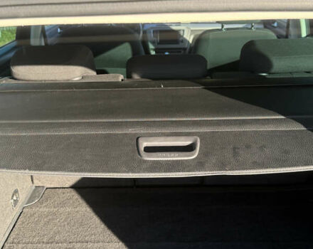 Красный Фольксваген Пассат, объемом двигателя 1.97 л и пробегом 301 тыс. км за 14800 $, фото 28 на Automoto.ua