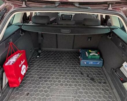 Красный Фольксваген Пассат, объемом двигателя 1.97 л и пробегом 190 тыс. км за 16999 $, фото 30 на Automoto.ua