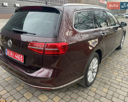 Красный Фольксваген Пассат, объемом двигателя 2 л и пробегом 218 тыс. км за 20450 $, фото 4 на Automoto.ua