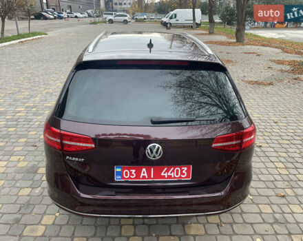 Красный Фольксваген Пассат, объемом двигателя 2 л и пробегом 218 тыс. км за 20450 $, фото 5 на Automoto.ua