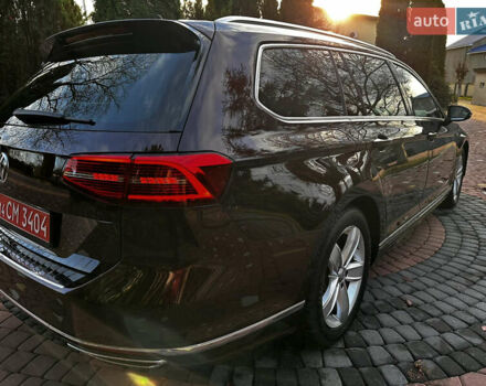 Червоний Фольксваген Пассат, об'ємом двигуна 2 л та пробігом 254 тис. км за 18900 $, фото 11 на Automoto.ua