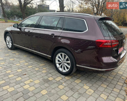 Красный Фольксваген Пассат, объемом двигателя 2 л и пробегом 218 тыс. км за 20450 $, фото 8 на Automoto.ua