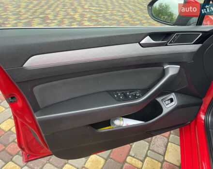 Червоний Фольксваген Пассат, об'ємом двигуна 1.97 л та пробігом 241 тис. км за 22500 $, фото 29 на Automoto.ua