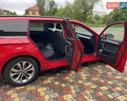 Червоний Фольксваген Пассат, об'ємом двигуна 1.97 л та пробігом 241 тис. км за 22500 $, фото 19 на Automoto.ua