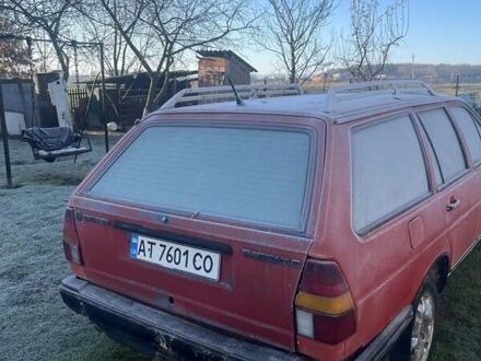 Красный Фольксваген Пассат, объемом двигателя 1.6 л и пробегом 300 тыс. км за 1000 $, фото 1 на Automoto.ua