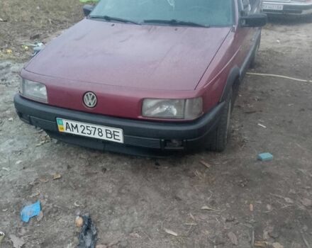 Красный Фольксваген Пассат, объемом двигателя 1.8 л и пробегом 530 тыс. км за 1500 $, фото 1 на Automoto.ua